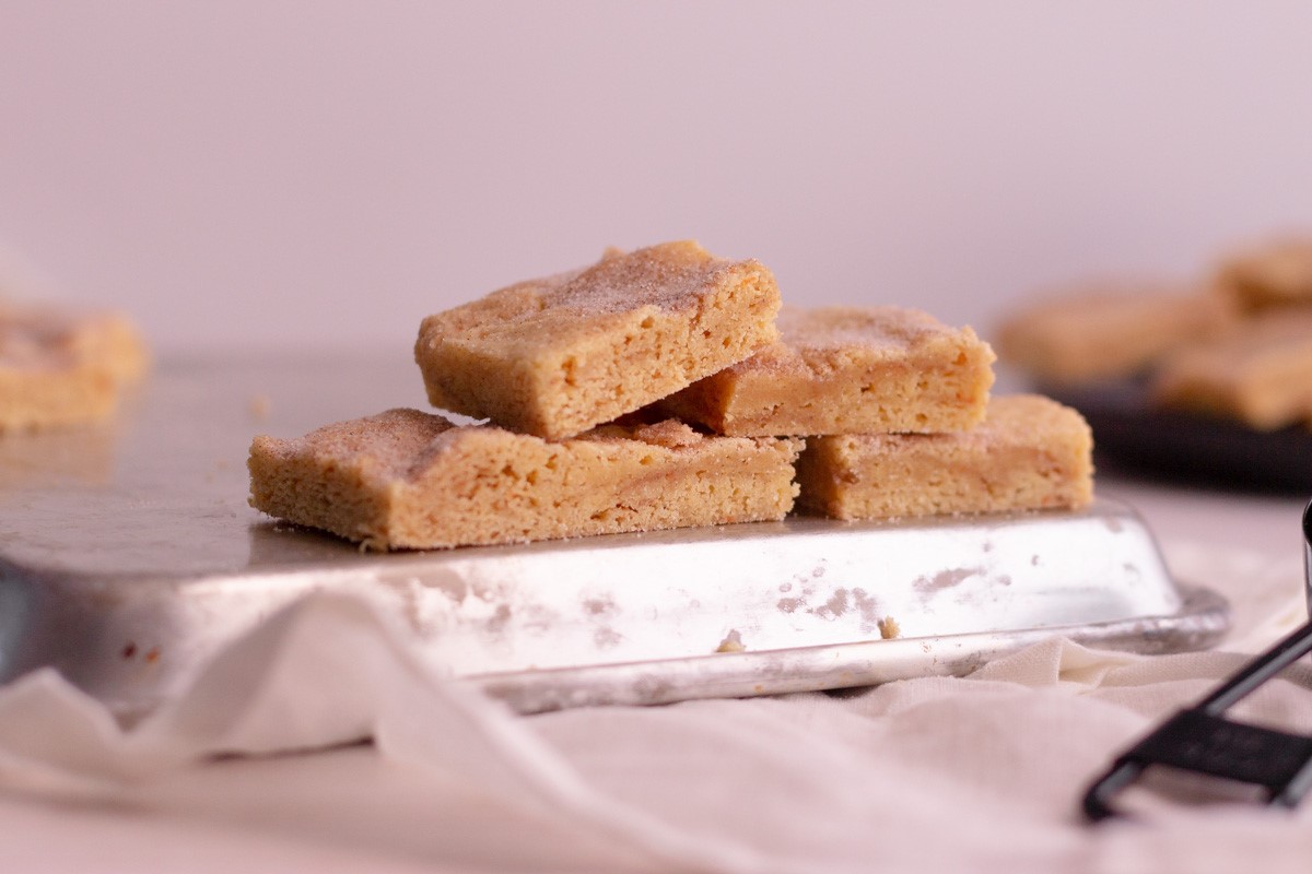 snickerdoodle-cookie-bar-recipe