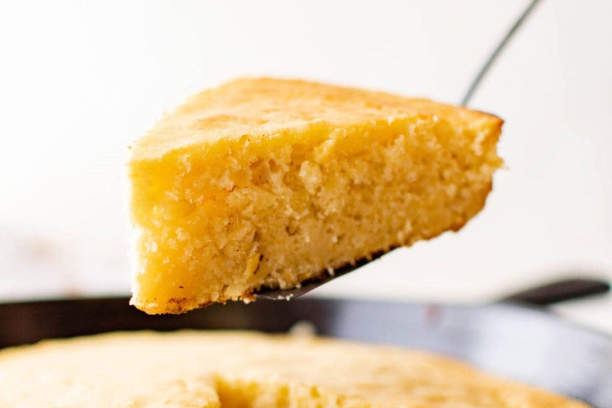 sour-cream-cornbread-recipe