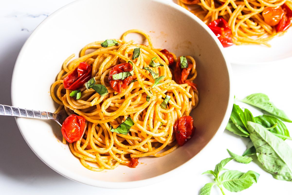 tomato-and-garlic-pasta-recipe