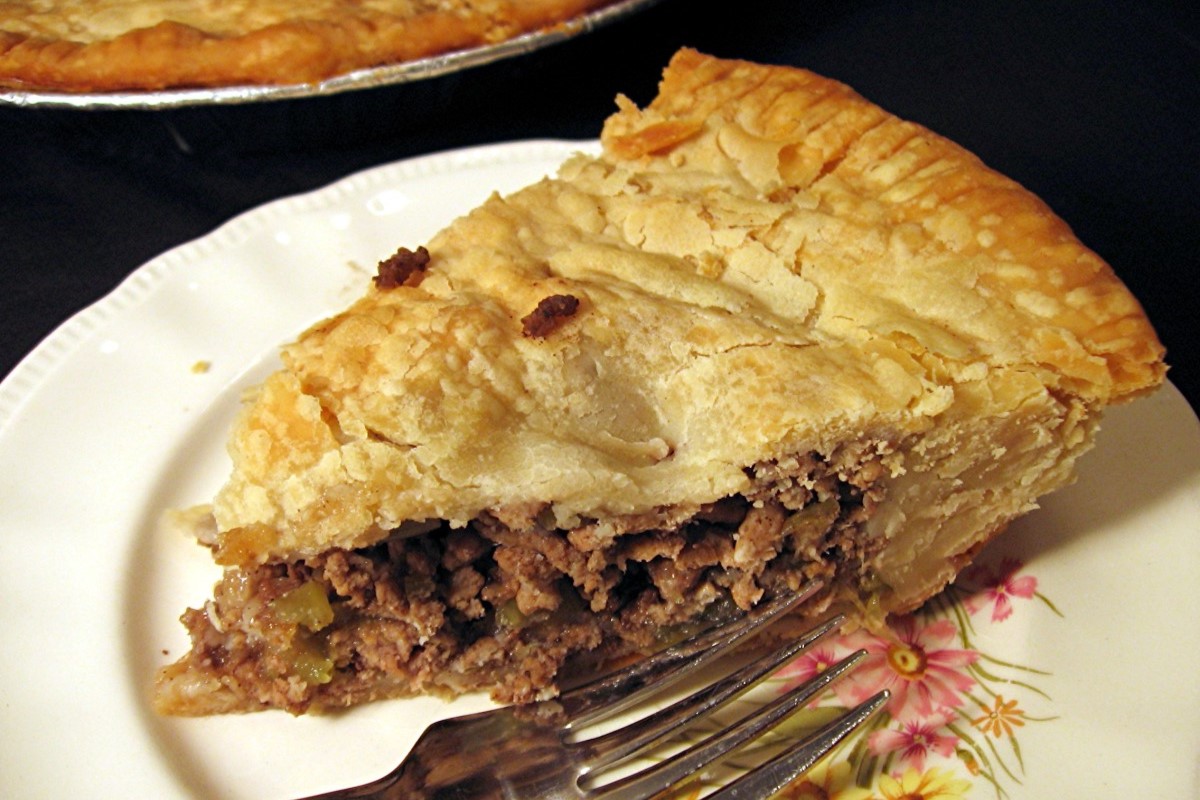 tourtiere-french-canadian-meat-pie-recipe